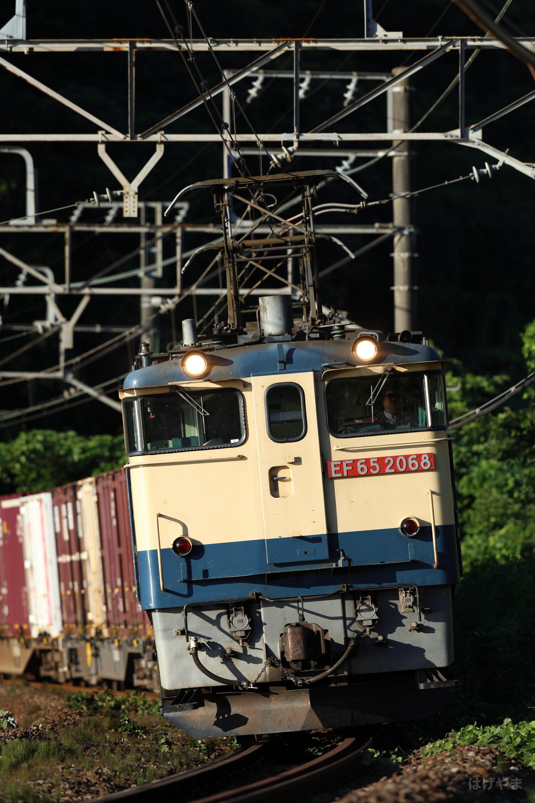 「5086レ」・根府川～早川・EF65-2068